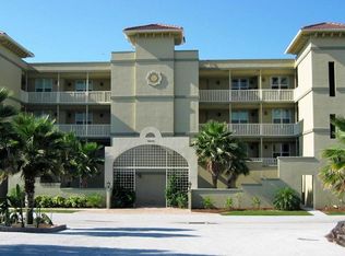 10045 Links Ln BUILDING 1, Rotonda West, FL 33947