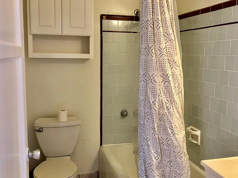 1223 E Workman Ave — Photo 5