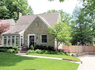 5521 Fairway Rd, Fairway, KS 66205