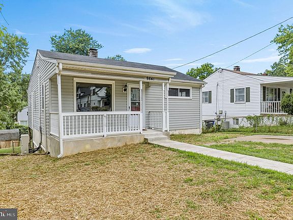 2nd image of 9841 Lyon Ave