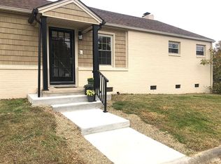 330 Joyce Ln, Kernersville, NC 27284