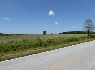 3854 S 28th Rd, Dunnegan, MO 65640