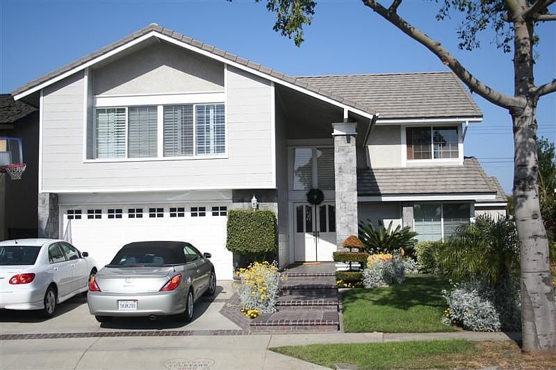 1st image of 17934 Redwood Ave