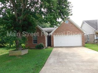 1651 Thomas St, Horn Lake, MS 38637