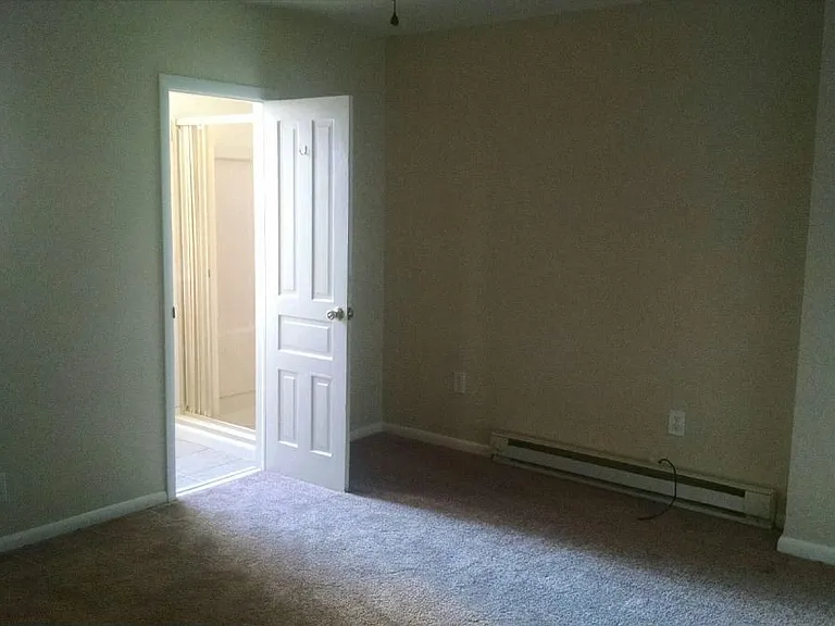1102 N 3rd St #2 — Photo 9