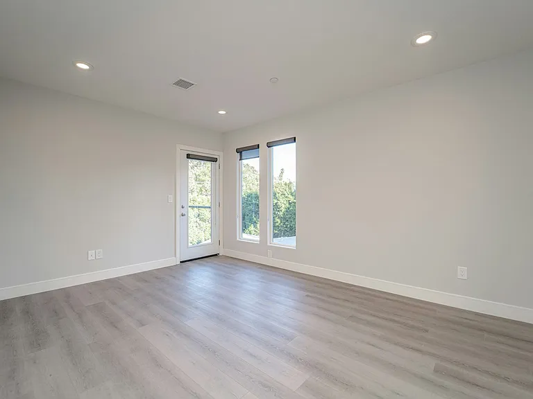 2115 Holly Dr #2117 — Photo 28