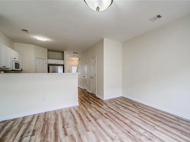 3285 Hidden Cove Cir — Photo 14