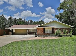 9908 Westview Dr, Houston, TX 77055