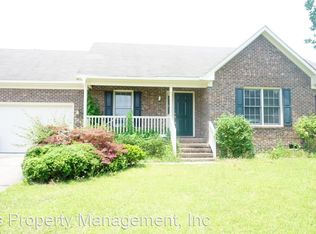1012 Castlebay Ct, Fayetteville, NC 28303