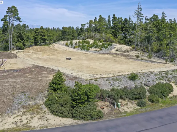 52 Dunewood Dr #52, Florence, OR 97439