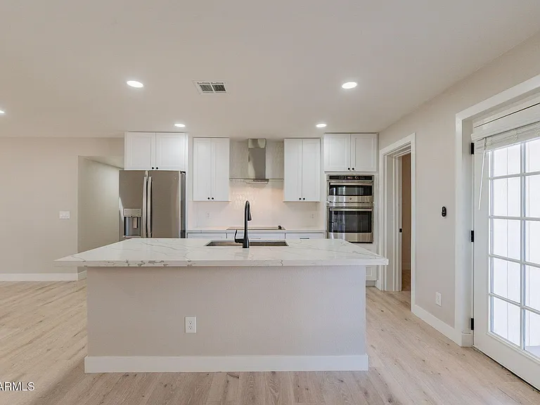 8202 E Piccadilly Rd — Photo 14