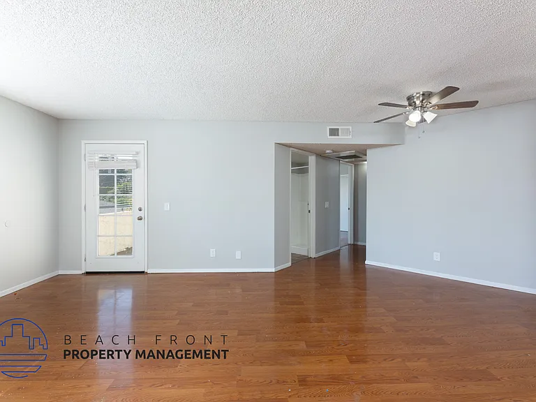 7739 Bradwelll Ave. — Photo 13