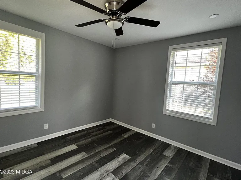 4080 Southview Dr — Photo 8