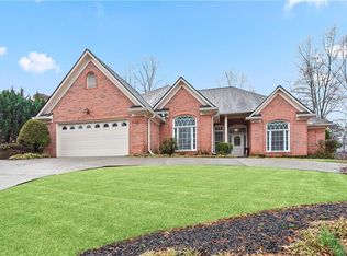 6215 Sterling Dr, Suwanee, GA 30024