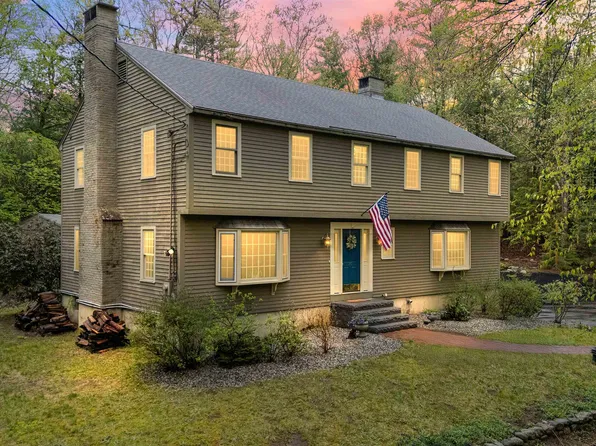 20 Holly Hill Drive, Amherst, NH 03031