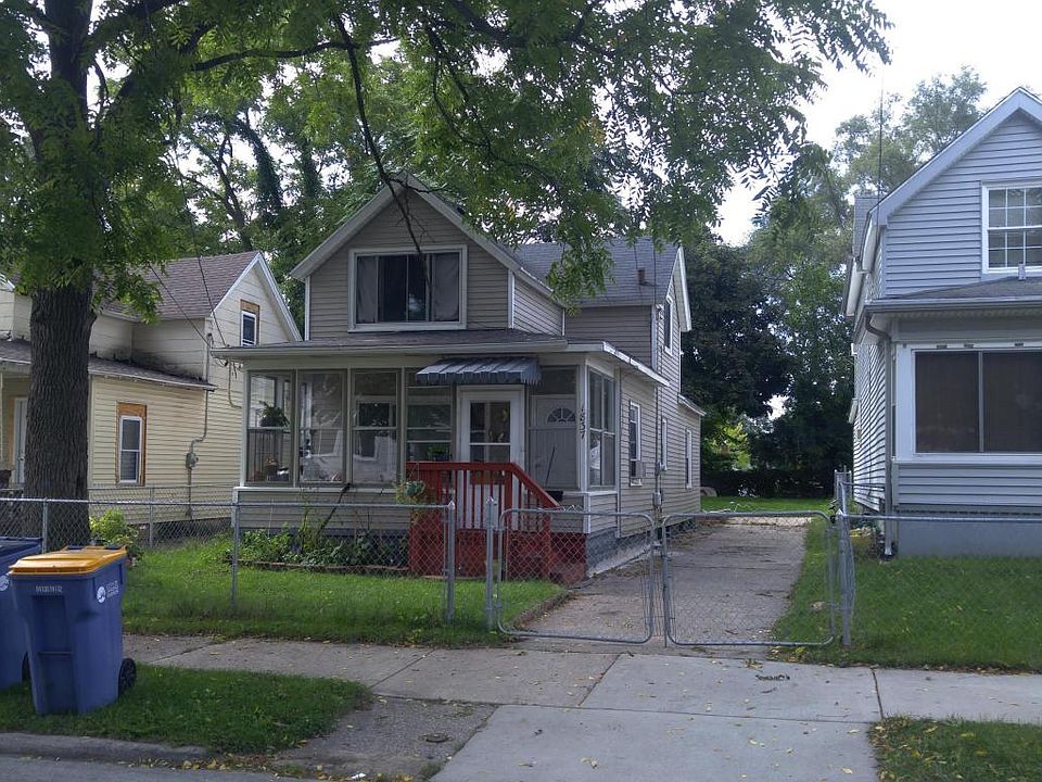 2nd image of 1837 Darwin Ave SW