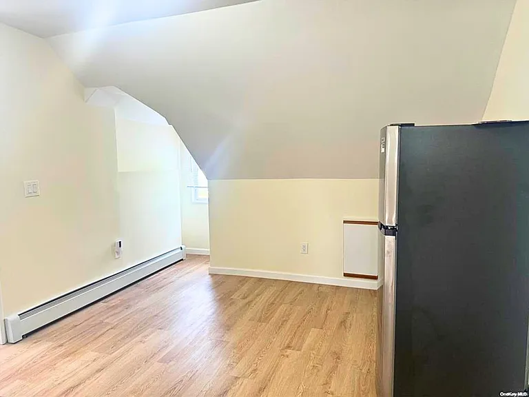 79-38 209th St #2 — Photo 3