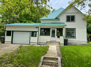 709 N 3rd Ave, Sandpoint, ID 83864