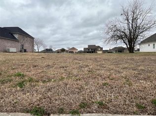 10888 Dauphine St, Willis, TX 77318