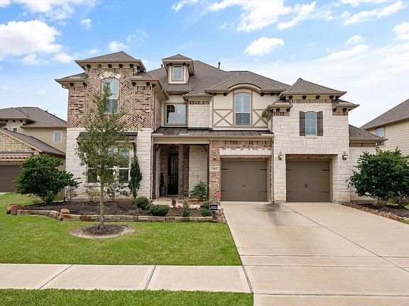 2nd image of 8915 Turnberry Glen Ct