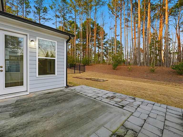 829 Summit Crest Ct — Photo 18