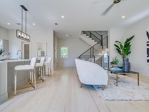 4th image of 2116 Jefferson Ave Lot 2