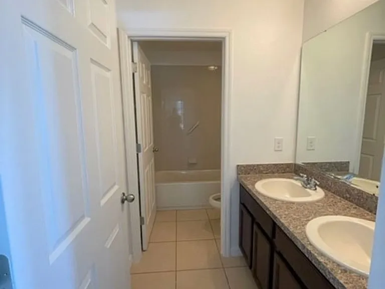 4738 Rockvale Dr — Photo 23