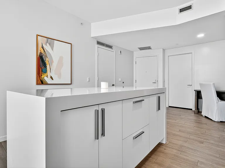2900 NE 7th Ave #1908 — Photo 29