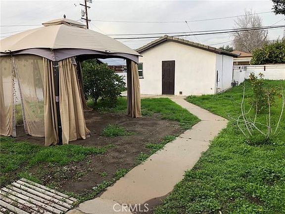 2nd image of 1889 Bonita Ave