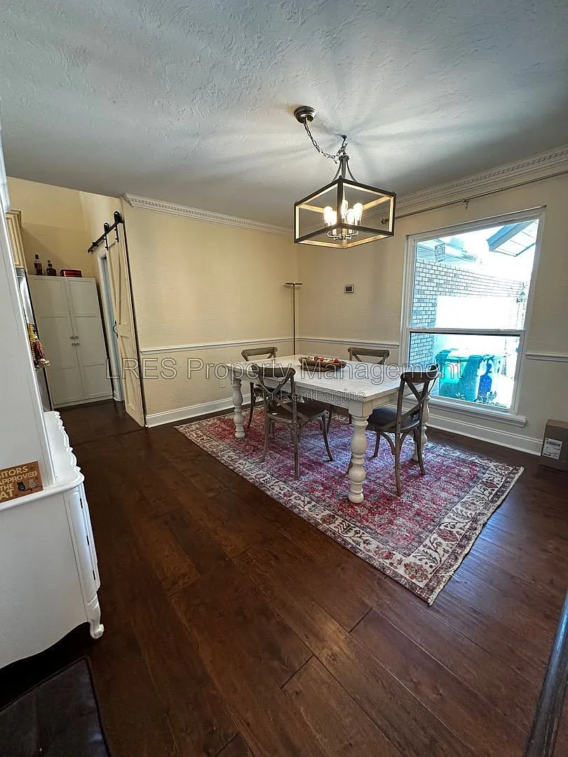 4 bed, 3.0 bath, 2112 sqft, $3,395 — Photo 3