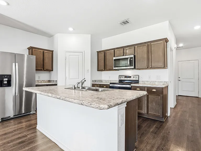 3006 Pitchfork Way — Photo 5