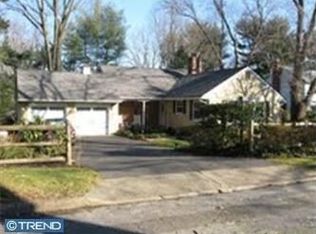 55 Oak Ridge Dr, Haddonfield, NJ 08033