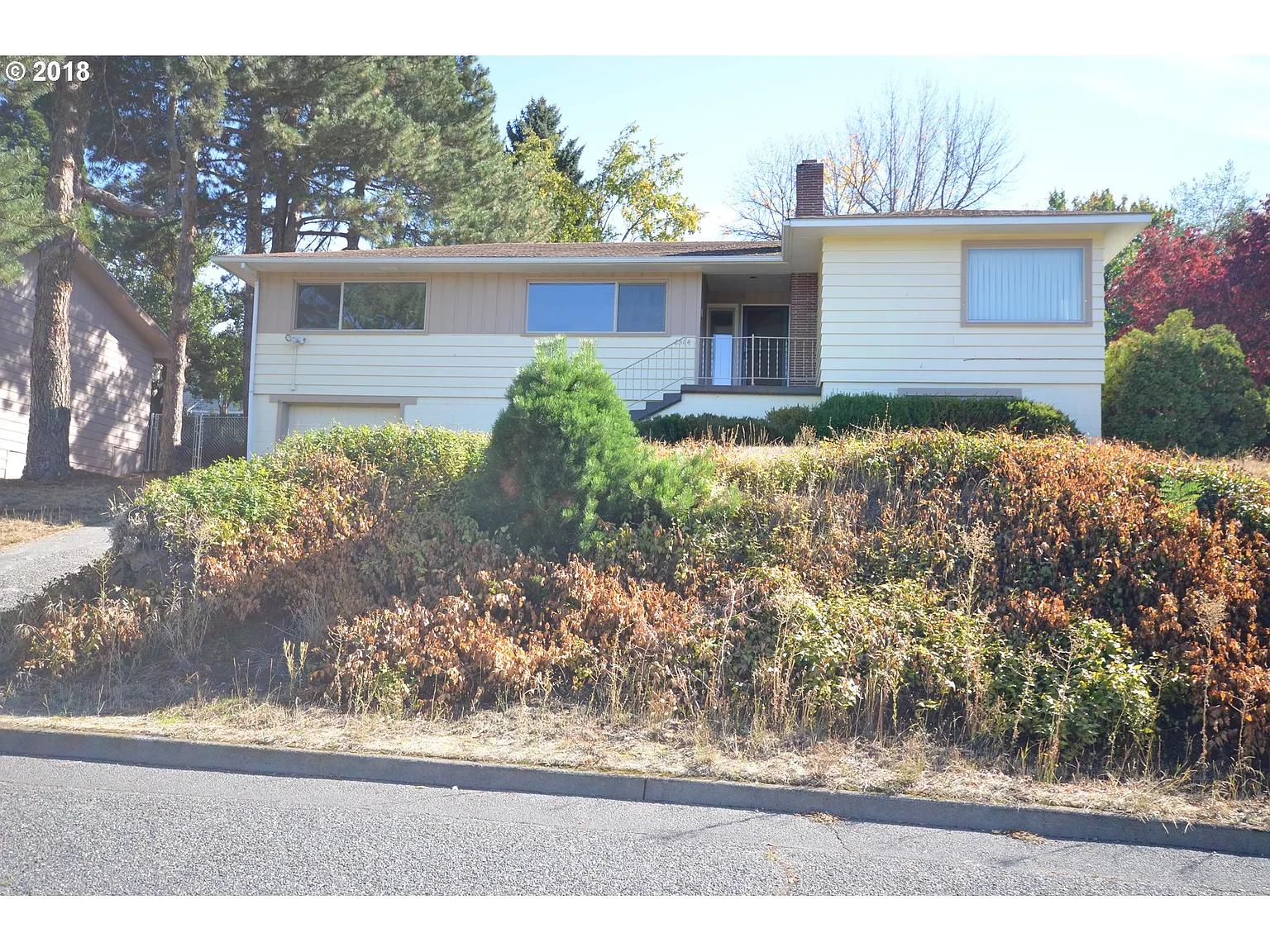 2504 Jordan St photo 1