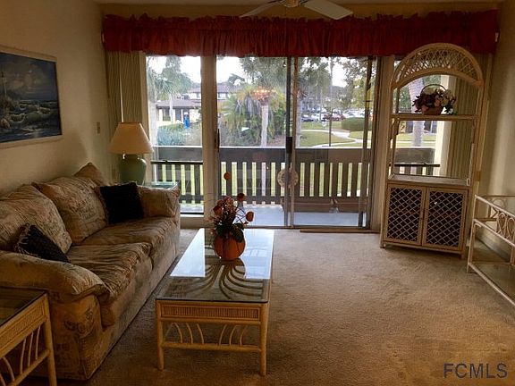 4th image of 48 Club House Dr APT 203