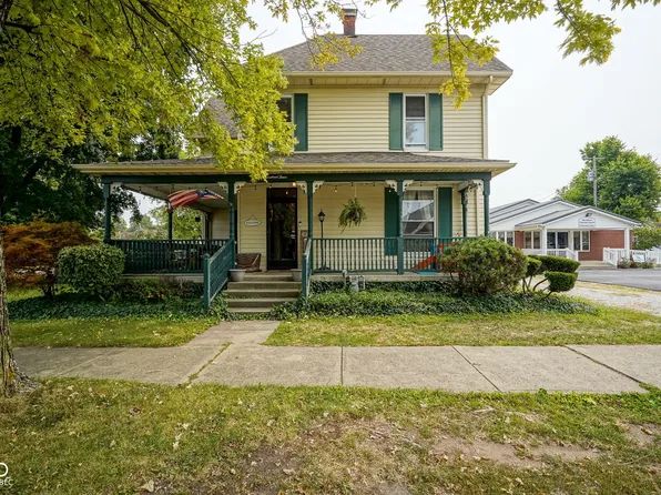 204 S Washington St, Morristown, IN 46161