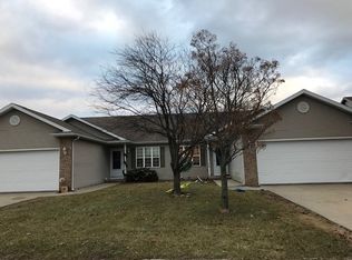 616 S Burr Oak Ave #9196098, Oregon, WI 53575