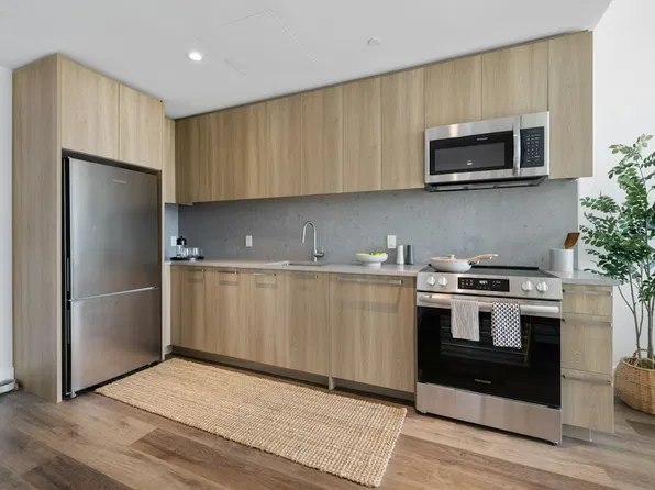 34-35 44th Street image 1 of 27