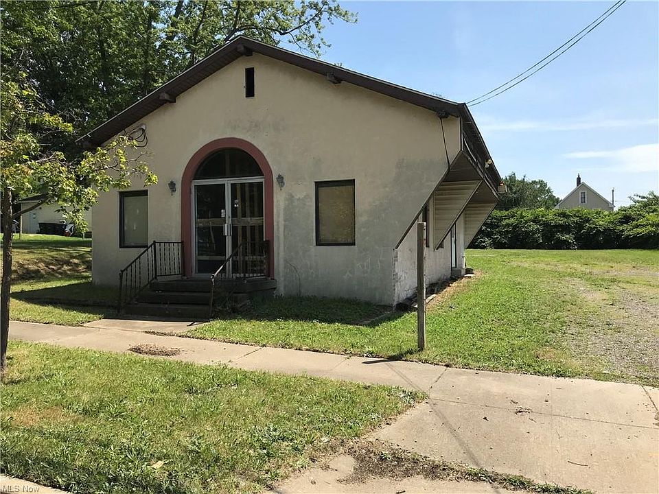 1st image of 359 Eastland Ave
