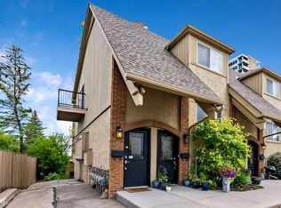 2204 W Paliswood Rd SW #12, Calgary, AB T2V4Y6