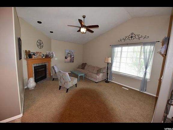 5th image of 1594 W Watership Down Ln