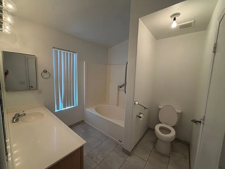 9247 W Brown St — Photo 13