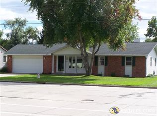 1145 Cormier Rd, Ashwaubenon, WI 54304