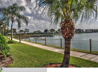 114 Lake Emerald Dr APT 107, Oakland Park, FL 33309