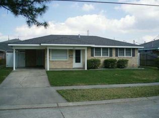 1613 Generes Dr, Harahan, LA 70123
