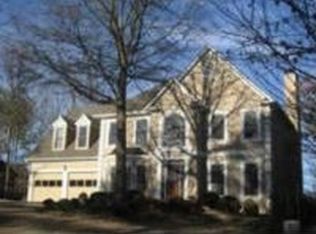 504 Knoll Point, Woodstock, GA 30189