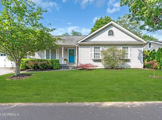 109 Capstan Ave, Beachwood, NJ 08722