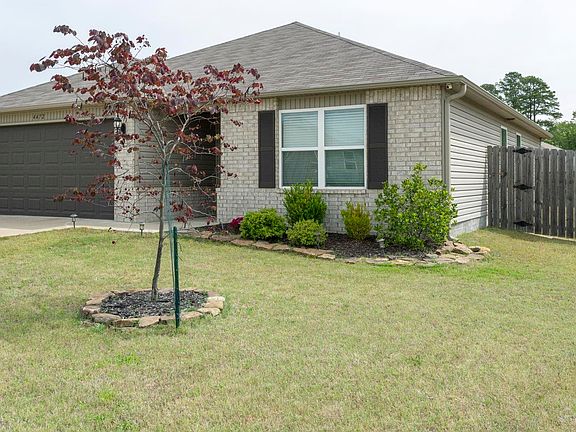3rd image of 4472 Olympic Dr