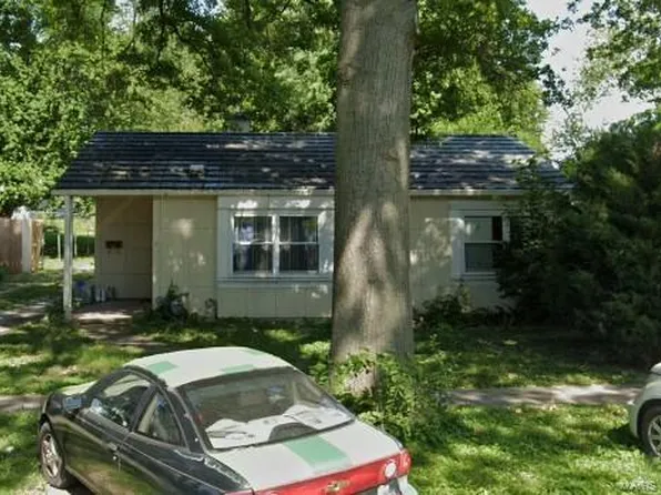 310 N Montgomery Ave, Litchfield, IL 62056