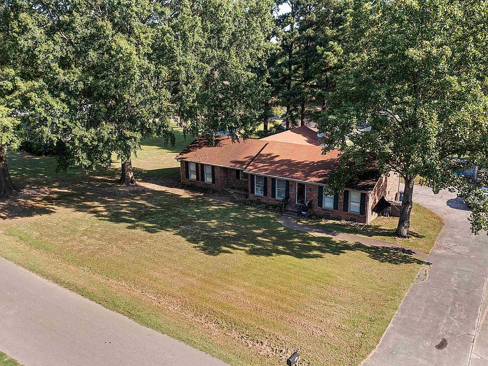 1st image of 69 Nancewood Dr