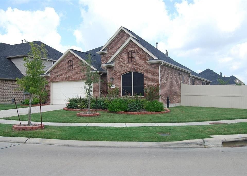 1st image of 24902 Lakecrest Park Dr